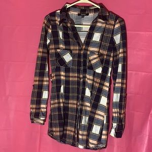 Impulsive Button-up V-neck Flannel